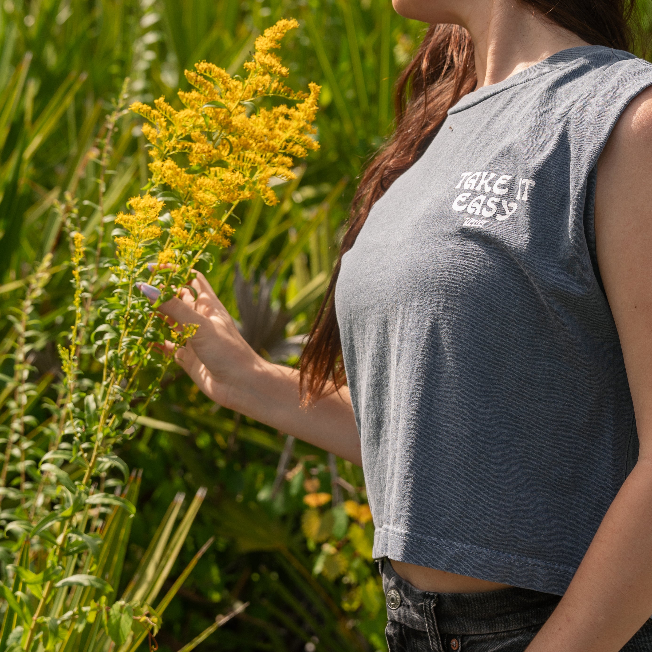 Womens Take It Easy Muscle Tee image 1